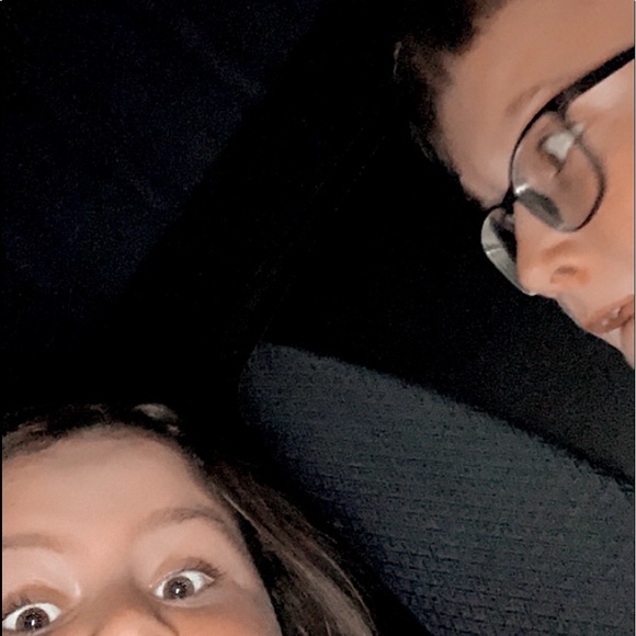 Meet your Posher, Abby - Picture 1 of 1